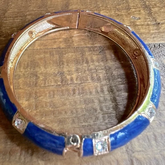 Set of 3 Red, White & Blue Enameled Bangles Hinged Patriotic Clamper Bracelet - Picture 8 of 15